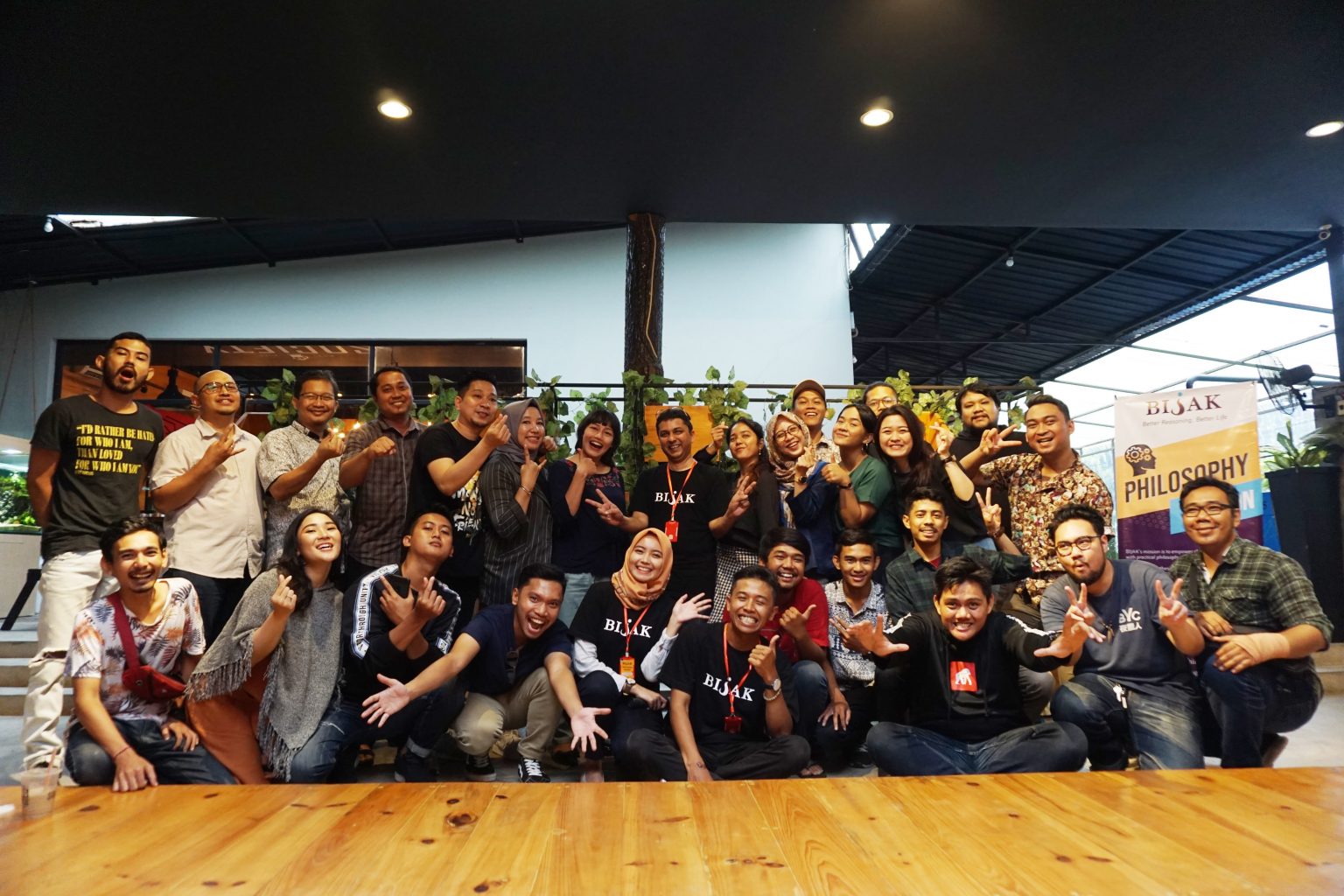 Participants gather for a photo session.