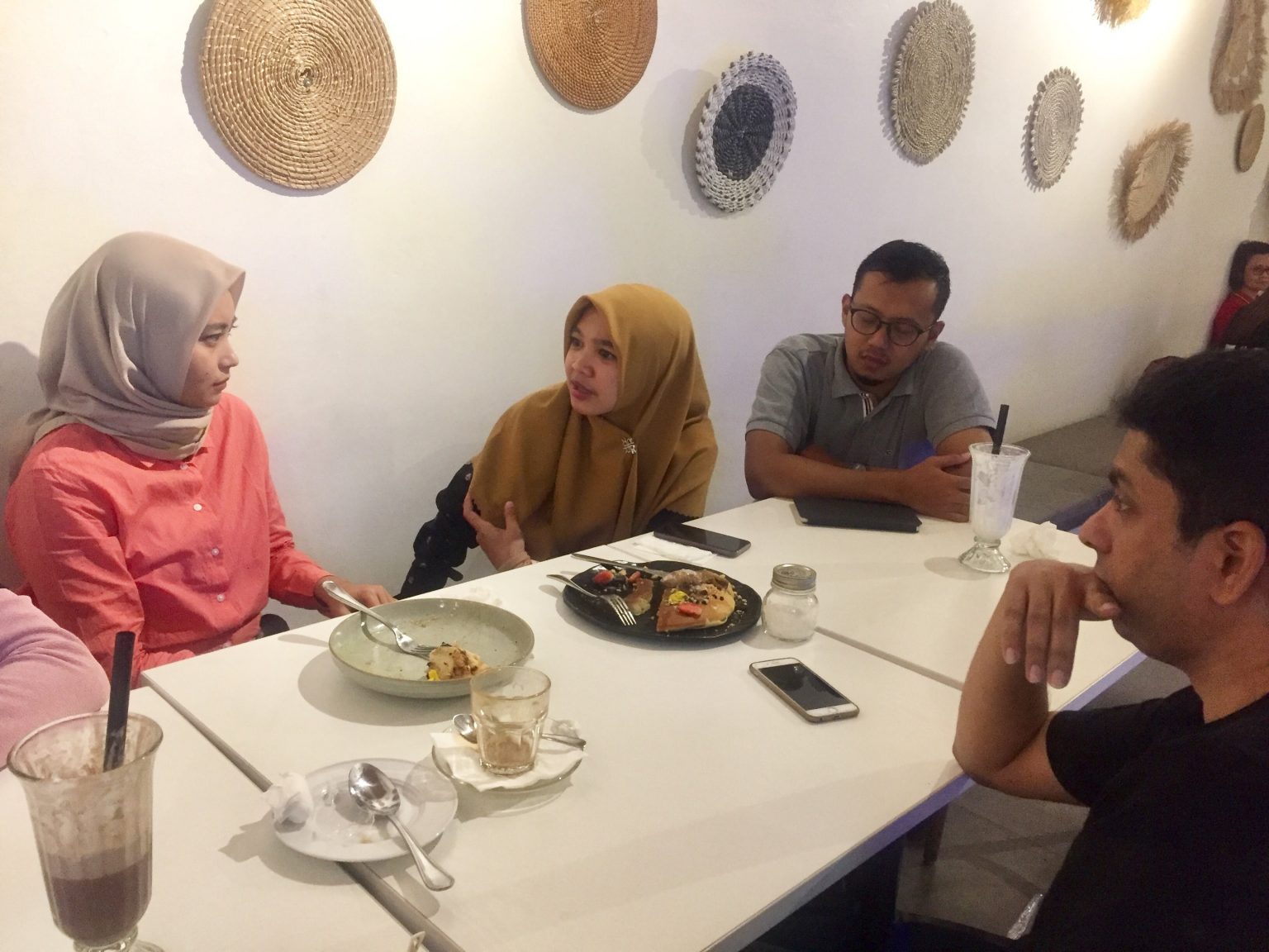 Bu Tisa comments on the importance of discipline.